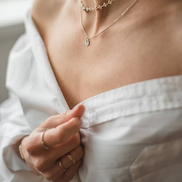 engraved necklace