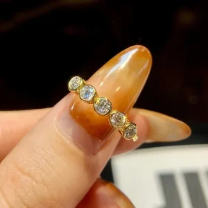 moissanite engagement rings