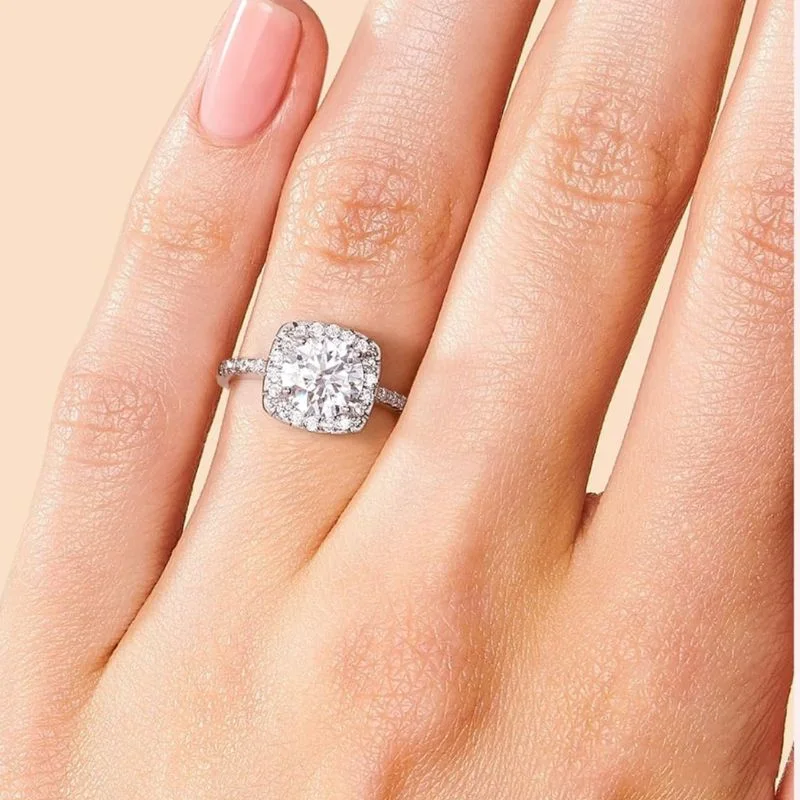 2 Carat Moissanite Rings