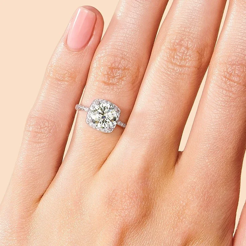 flawless moissanite rings
